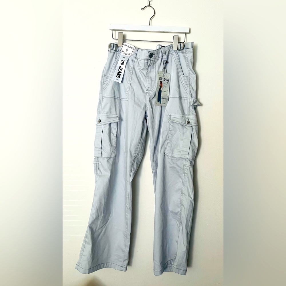 NWT VIP Women's Straight Leg Pants in Light Gray
